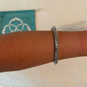 Kendra Scott Maggie bangle (silver)